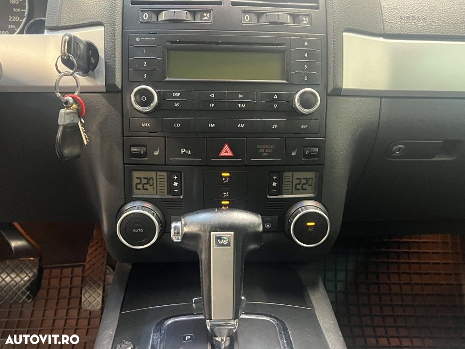 Volkswagen Touareg 3.0 V6 TDI Aut. - 11