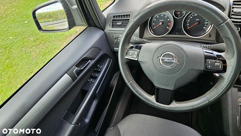 Opel Zafira 1.8 Active - 8