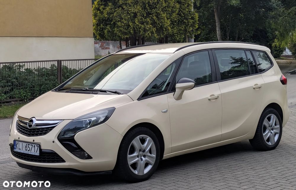 Opel Zafira - 14