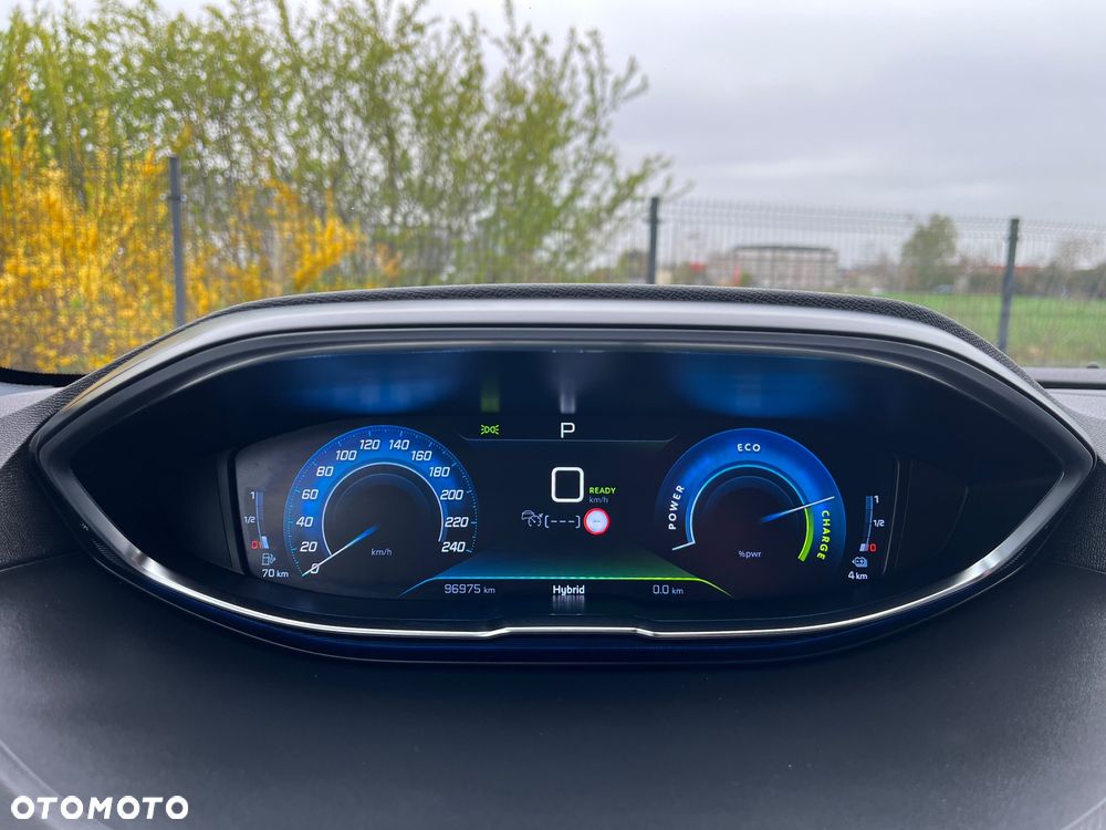 Peugeot 3008 1.6 PureTech Hybrid4 PHEV GT Pack S&S EAT8 - 26