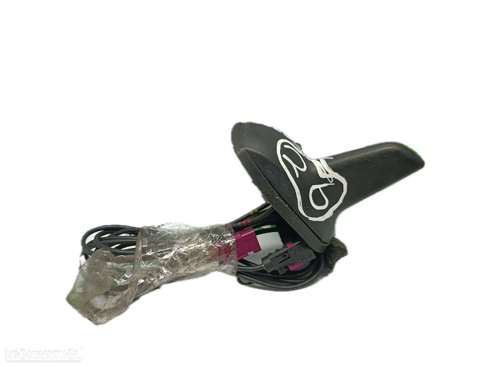 Base Antena Mercedes-Benz C-Class Coupé (C204) - 1