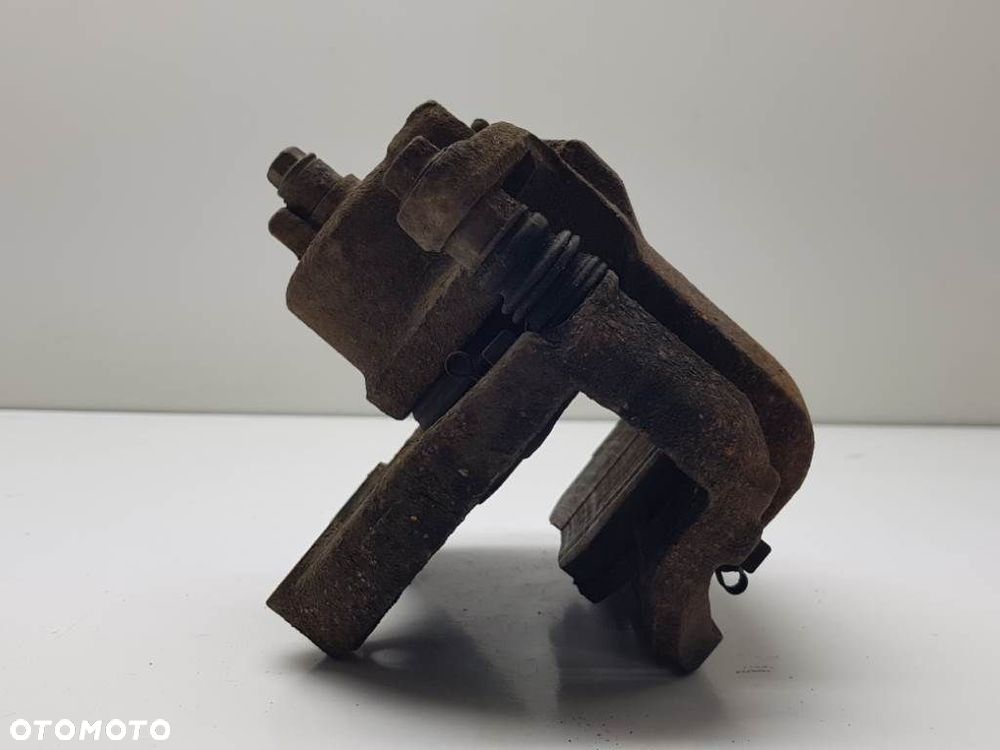 ZACISK PRZÓD LEWY NISSAN MAXIMA A34 VI 2005 EU - 4