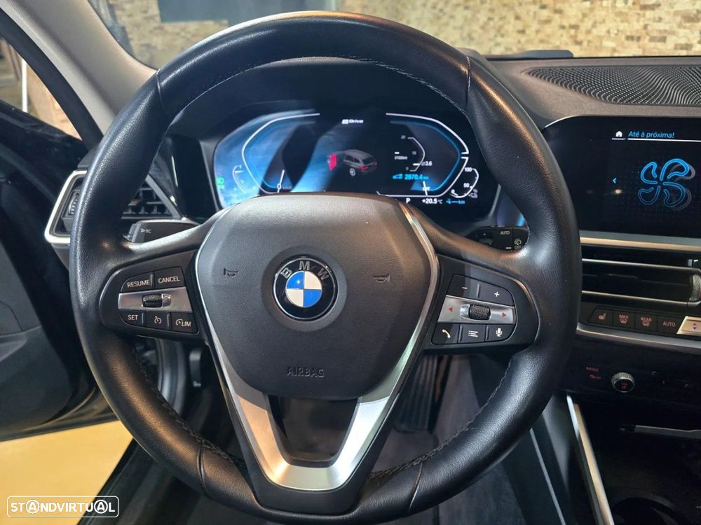 BMW 320 - 12