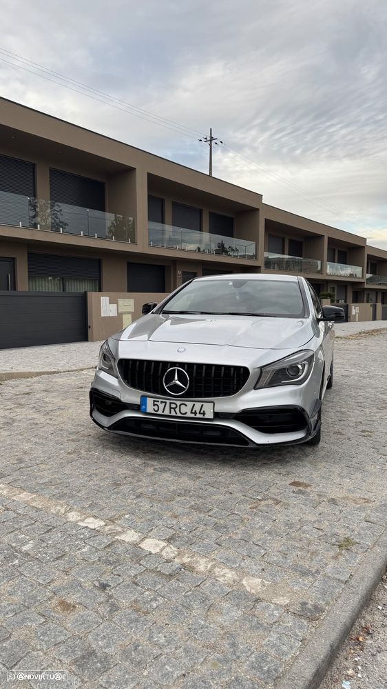 Mercedes-Benz CLA 180 - 1