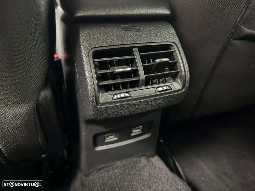 Citroën e-C4 50 kWh Shine - 13