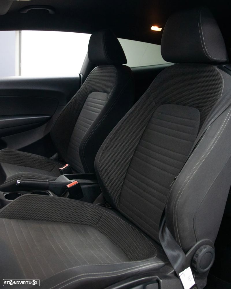 VW Scirocco 2.0 TSI DSG - 30