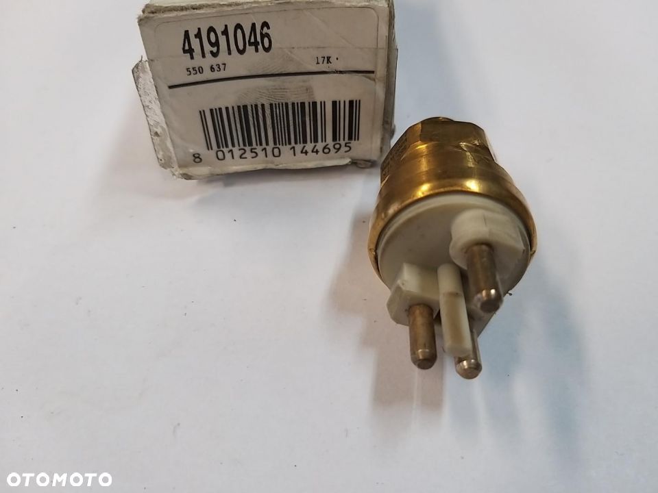 Termowyłącznik wentylatora chłodnicy MERCEDES 190 W201 A124 C124), E A124 EC124), E124), E S210 - 2