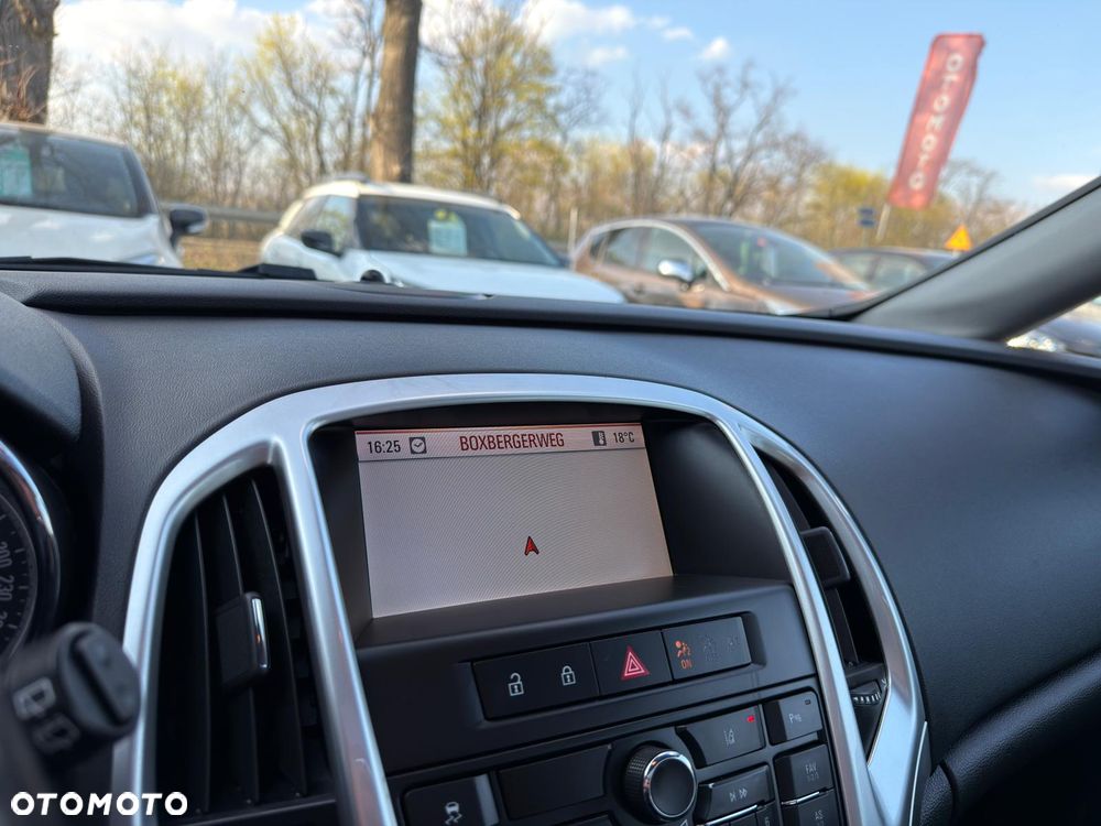 Opel Astra 1.4 Turbo Edition - 21