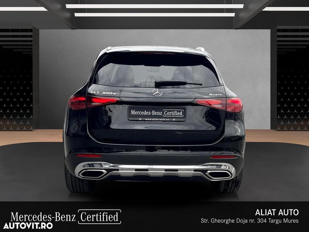 Mercedes-Benz GLC 300 e 4MATIC PHEV - 6