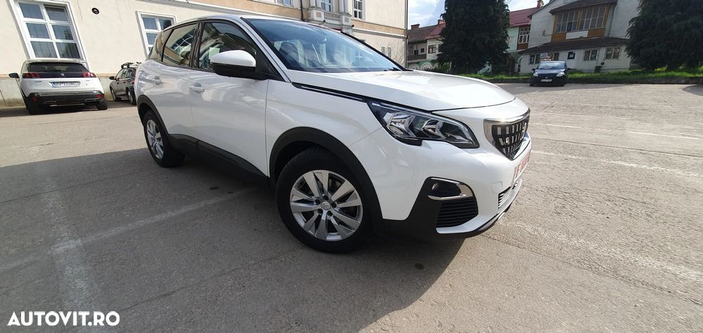 Peugeot 3008 PureTech 130 Stop & Start GPF EAT8 Active Business-Paket - 13