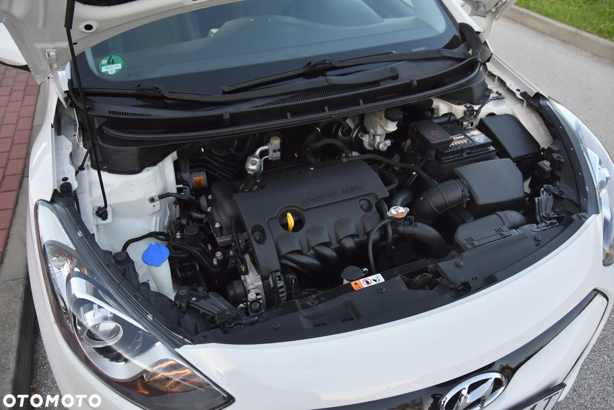 Hyundai i30 i30cw 1.4 Advantage - 37