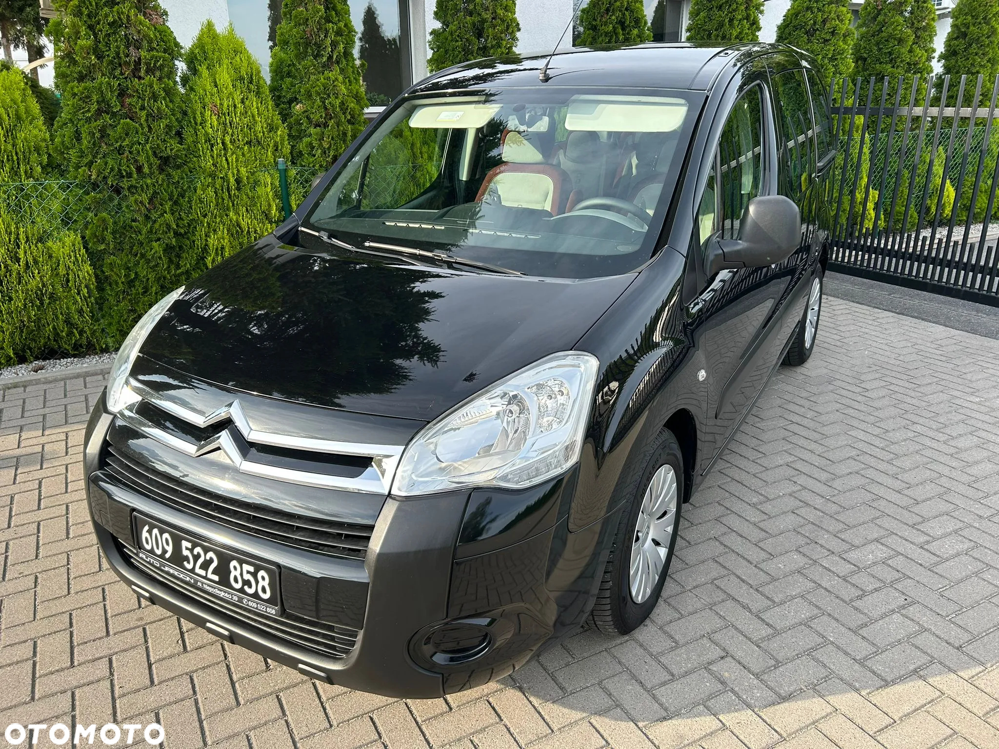 Citroën Berlingo 1.6 HDi 110 FAP Multispace Exclusive - 2