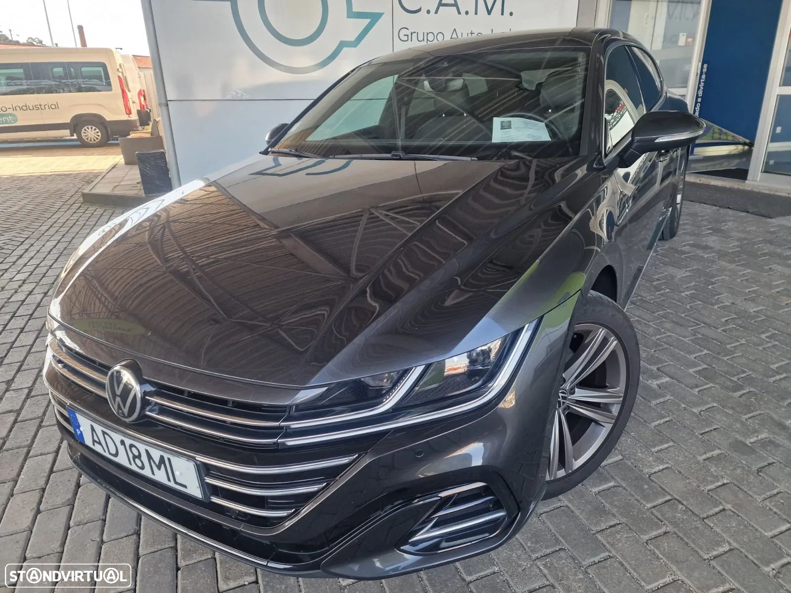 VW Arteon Shooting Brake 2.0 TDI R-Line DSG - 1