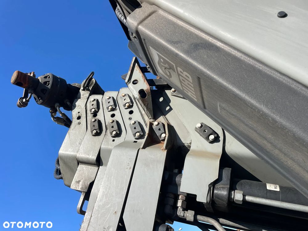 Volvo FMX 8x4 - 9