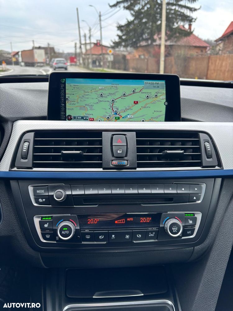 BMW Seria 3 320d Sport-Aut. - 24