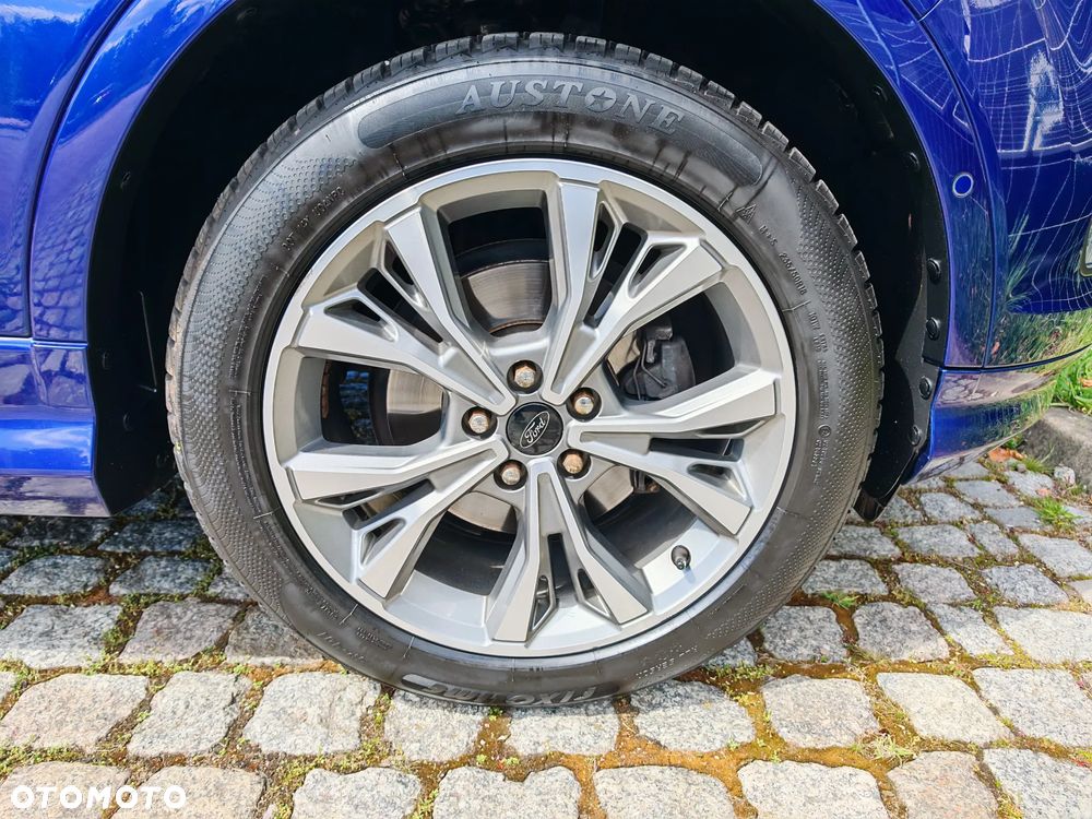 Ford Kuga 1.5 EcoBoost 2x4 ST-Line - 16