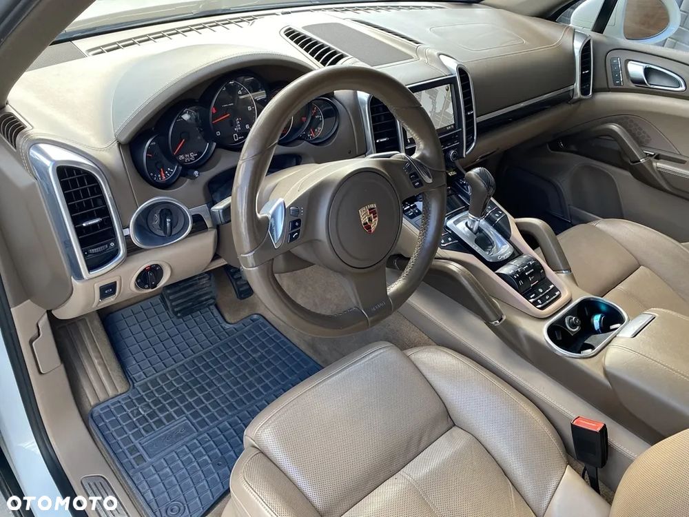 Porsche Cayenne Diesel Platinum Edition - 22