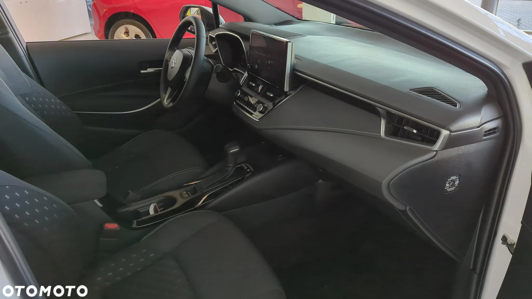 Suzuki Swace 1.8 Hybrid Premium Plus CVT - 25