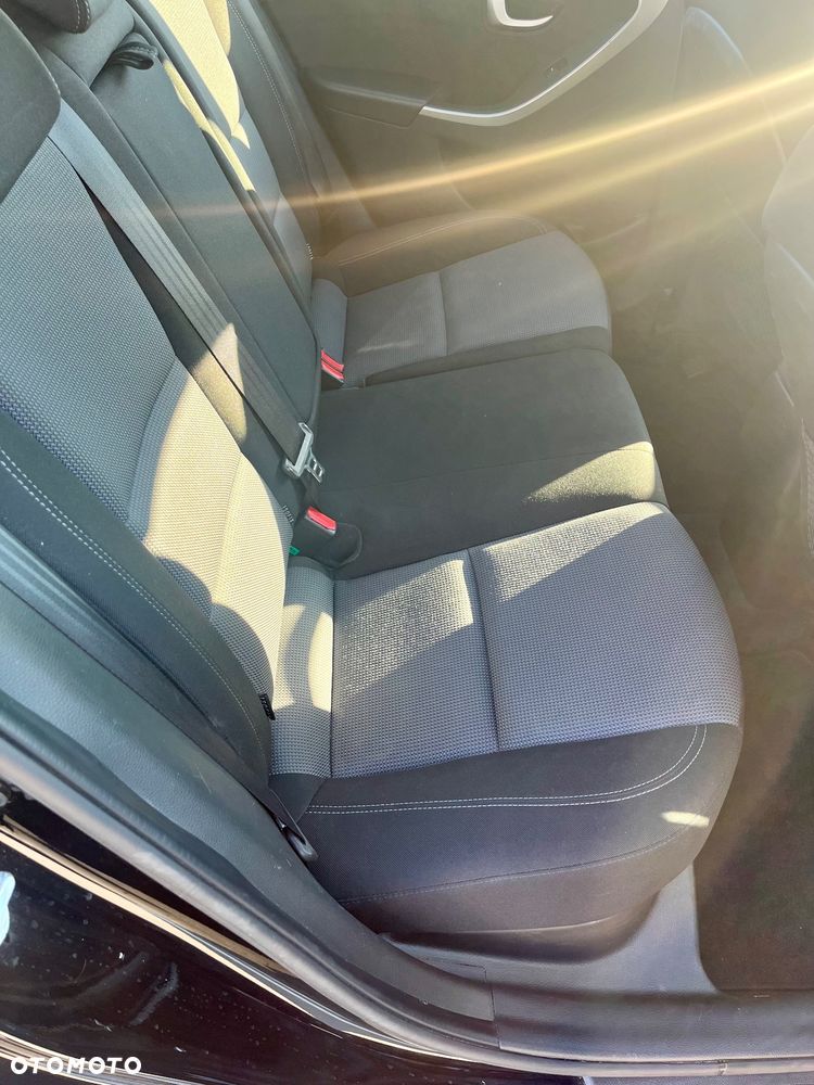Hyundai i30 i30cw 1.6 CRDi Trend - 24