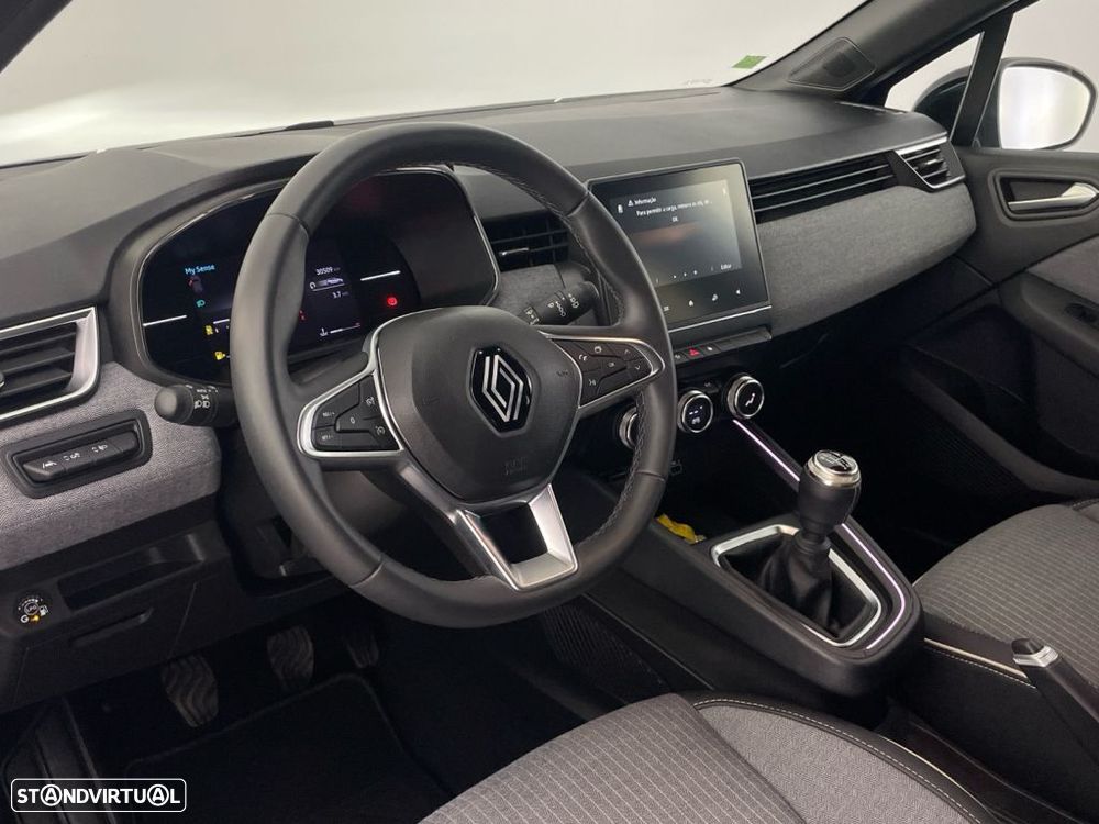 Renault Clio 1.0 TCe Techno Bi-Fuel - 15