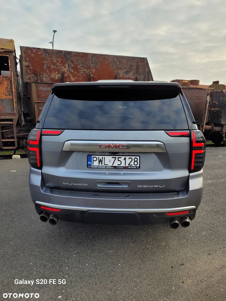 GMC Yukon - 18