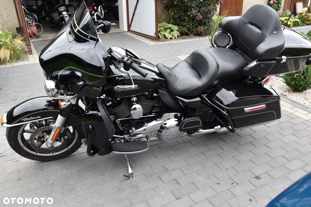 Harley-Davidson FLHTCU Ultra - 5