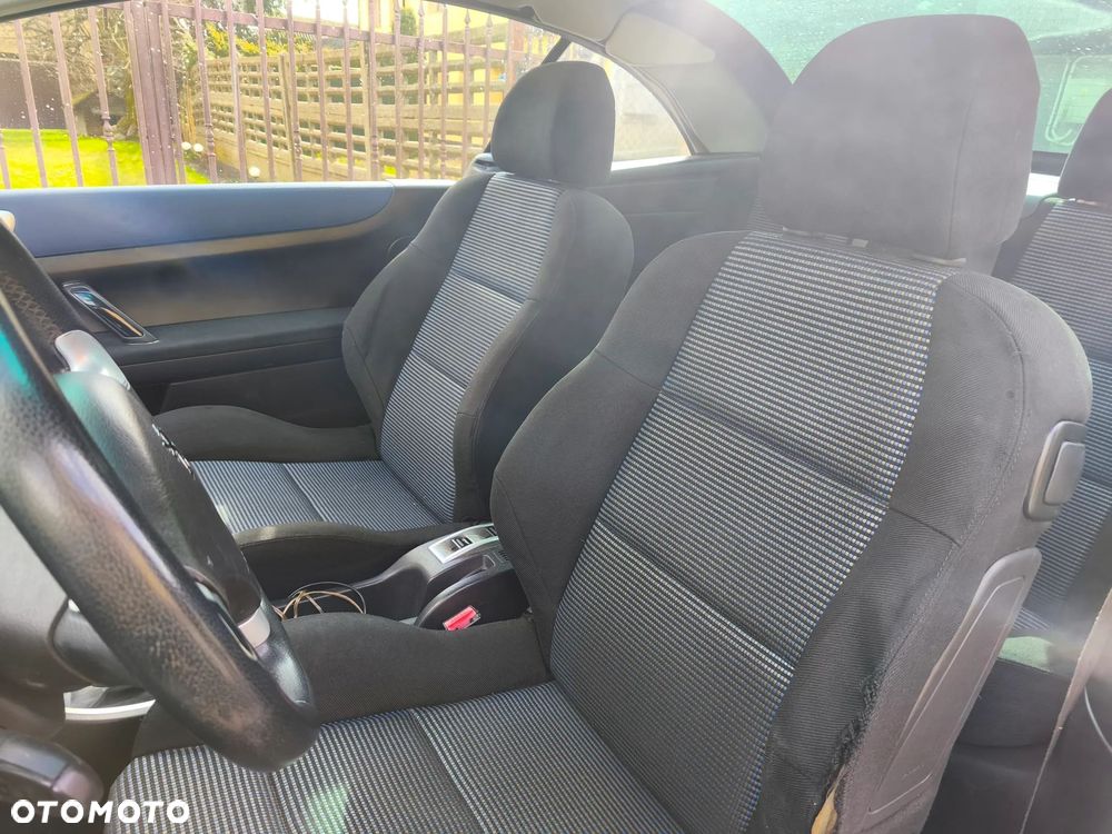 Peugeot 307 CC 2.0 - 9