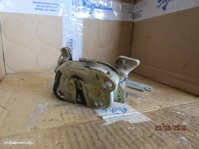 Fecho FEC3012 TOYOTA YARIS 2001 FD - 3