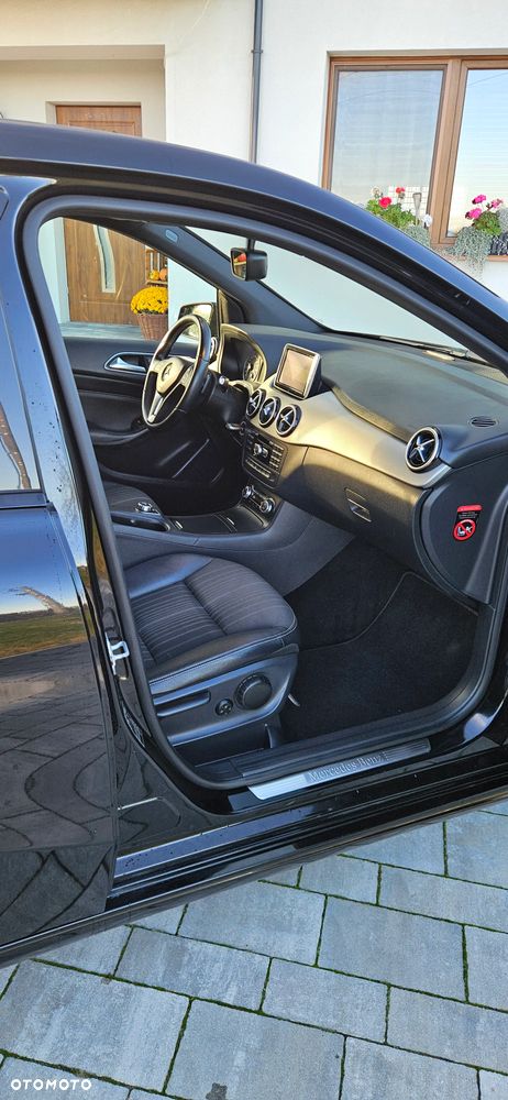 Mercedes-Benz Klasa B - 2