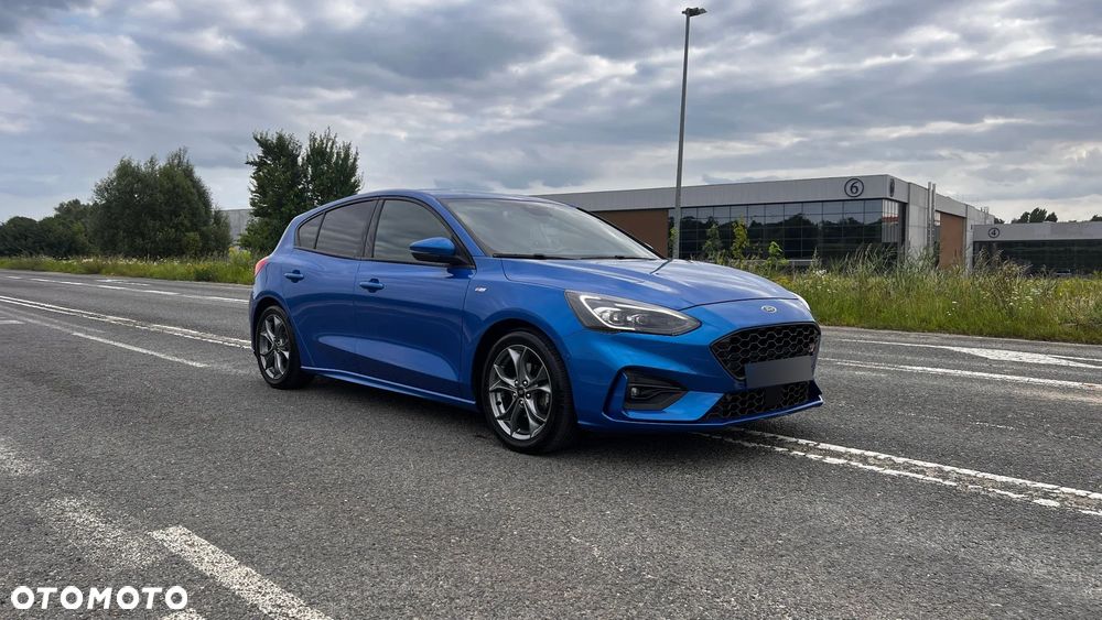 Ford Focus 1.0 EcoBoost mHEV ST-Line - 2