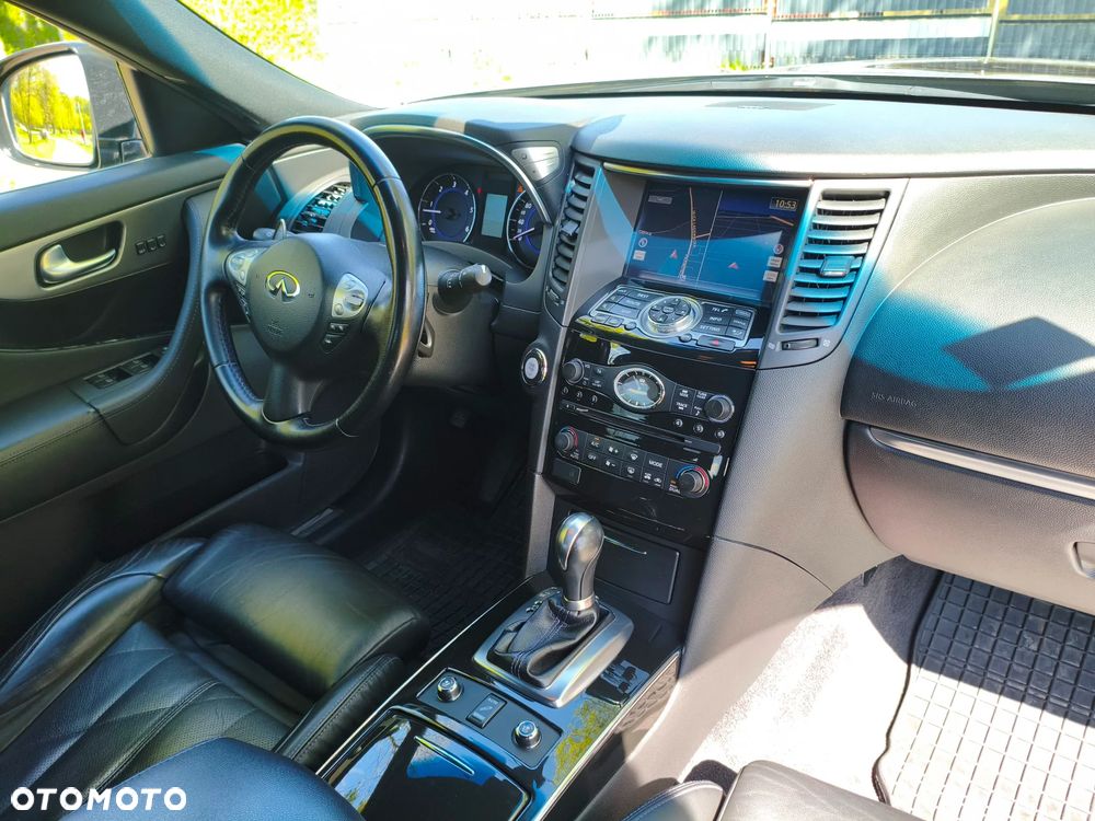 Infiniti QX70 3.0d S Design - 7