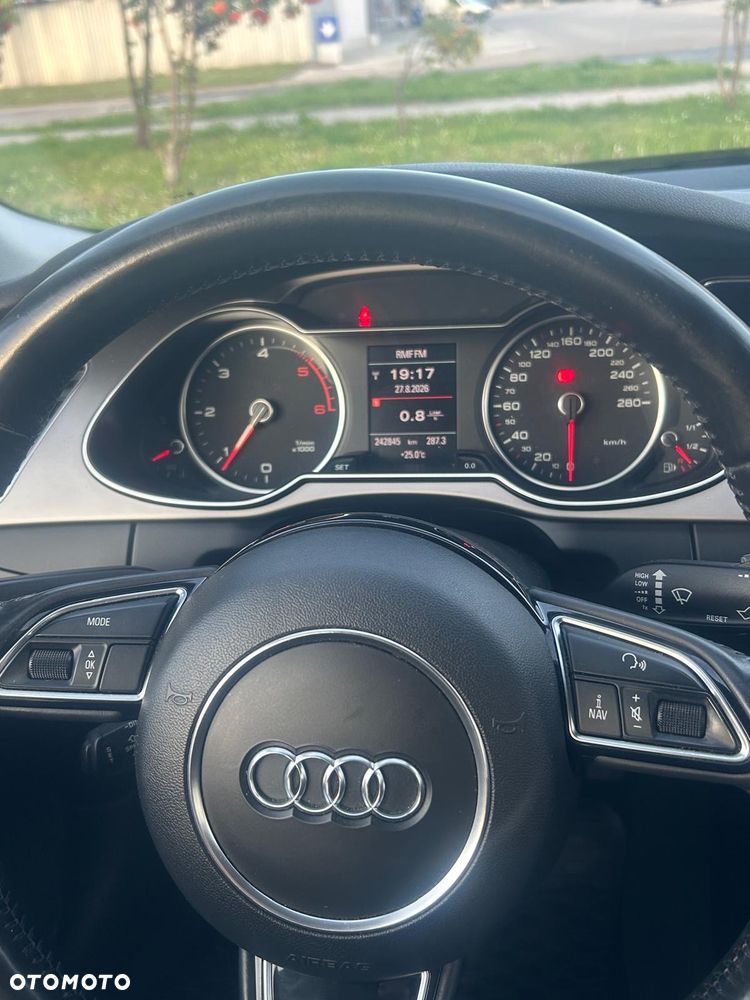 Audi A4 Avant 2.0 TDI - 4