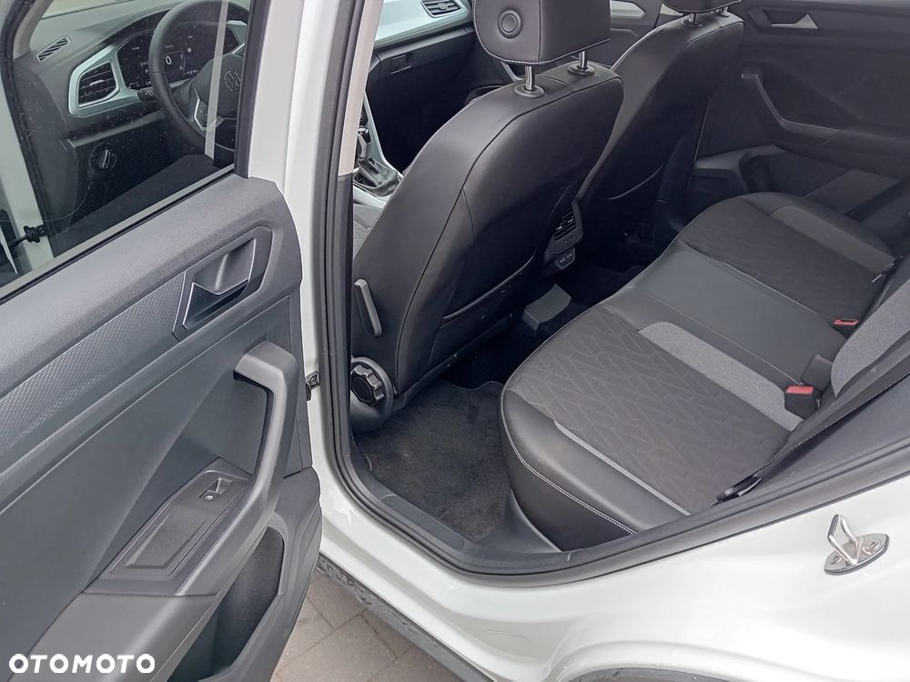 Volkswagen T-Roc 2.0 TDI SCR DSG GOAL - 19