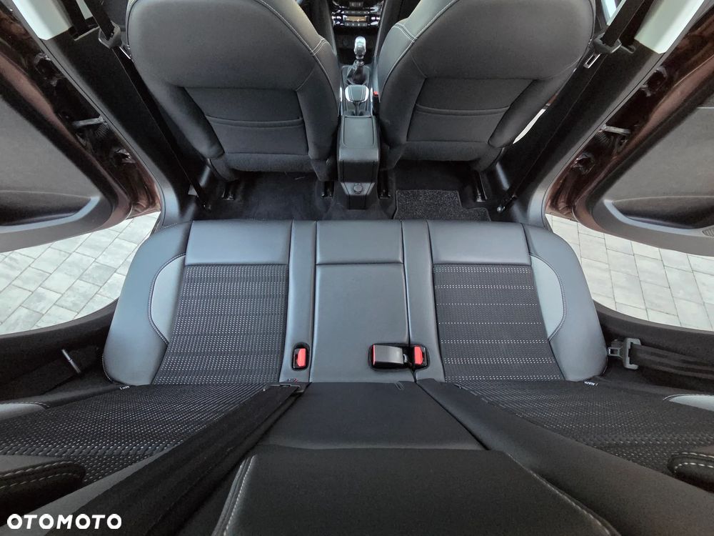 Peugeot 2008 e-HDi FAP 115 STOP & START Allure - 18
