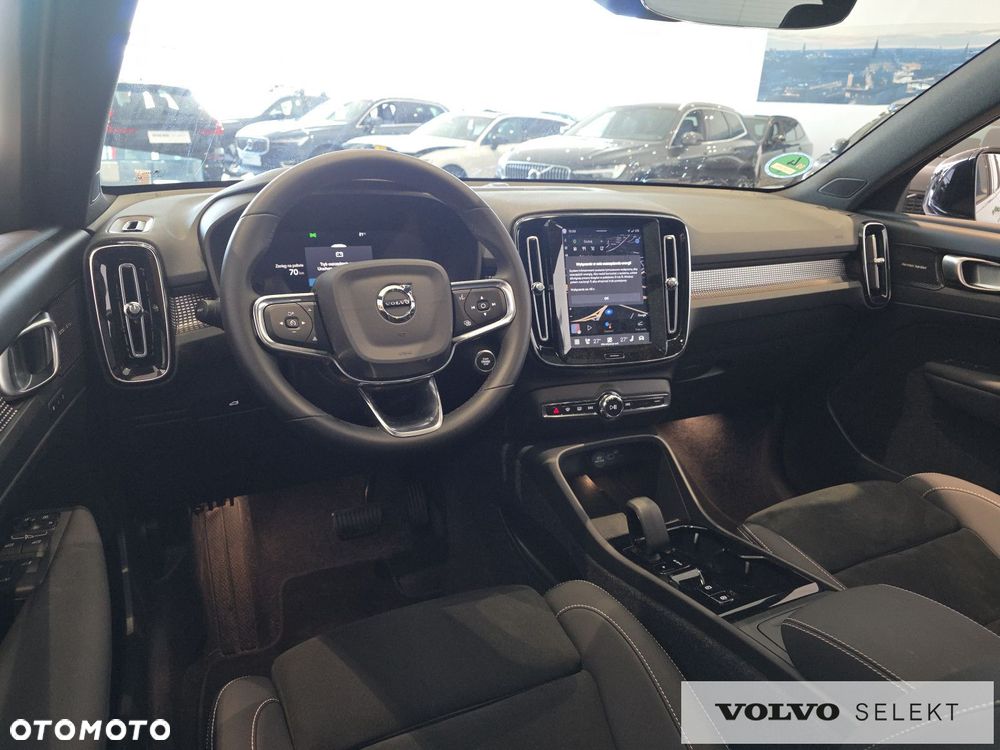 Volvo XC 40 - 18