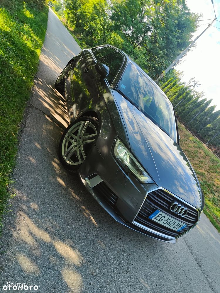 Audi A3 Sportback 2.0 TDI S tronic S line Sportpaket - 5