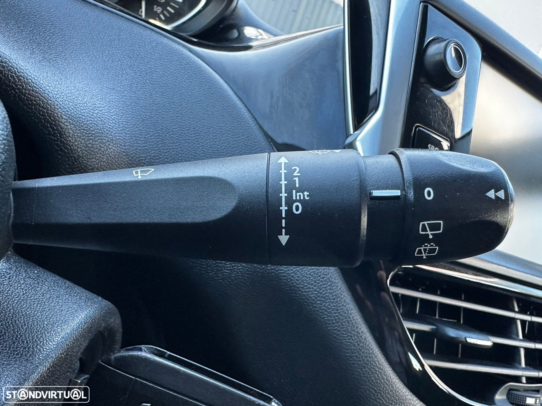 Peugeot 208 1.6 BlueHDi Active - 15