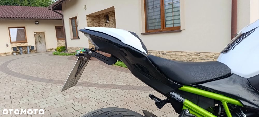 Kawasaki Z 900 - 25