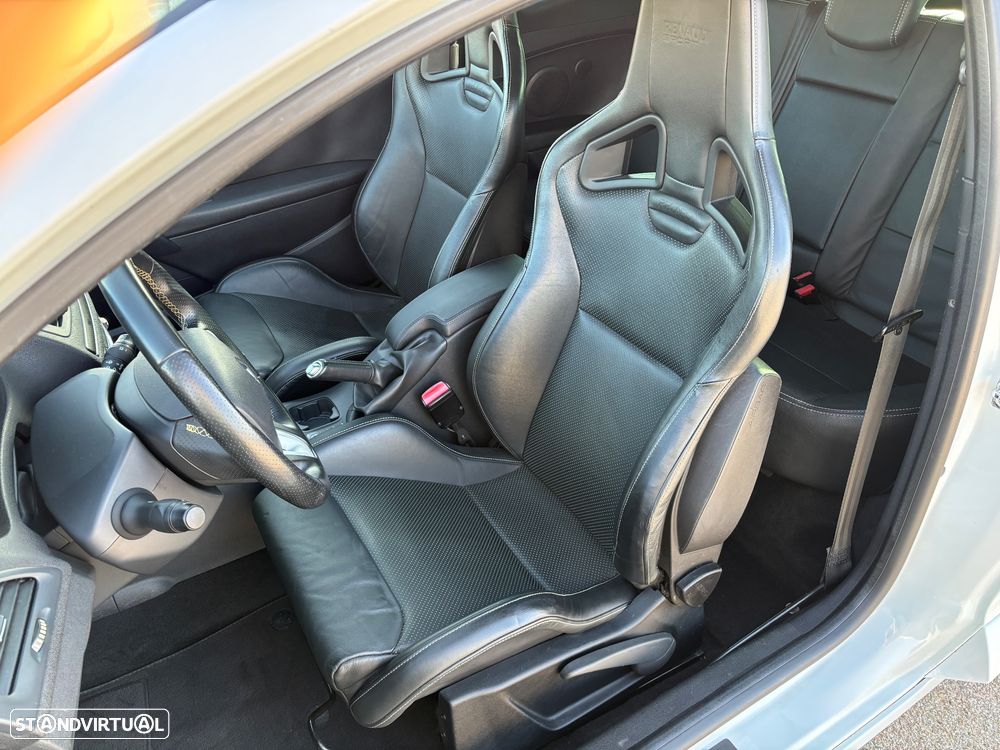 Renault Mégane Coupe 2.0 T 16V RS - 7