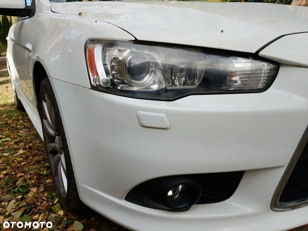 Mitsubishi Lancer - 18