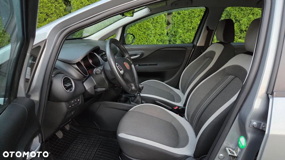Fiat Punto 2012 ver-1-2-easy - 11