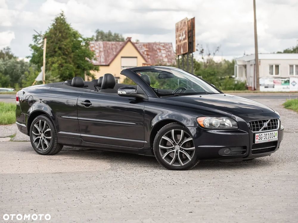 Volvo C70 2.4i Momentum - 2