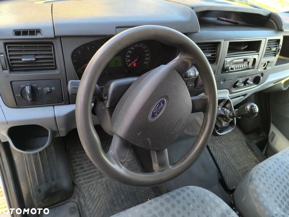 Ford Transit - 3