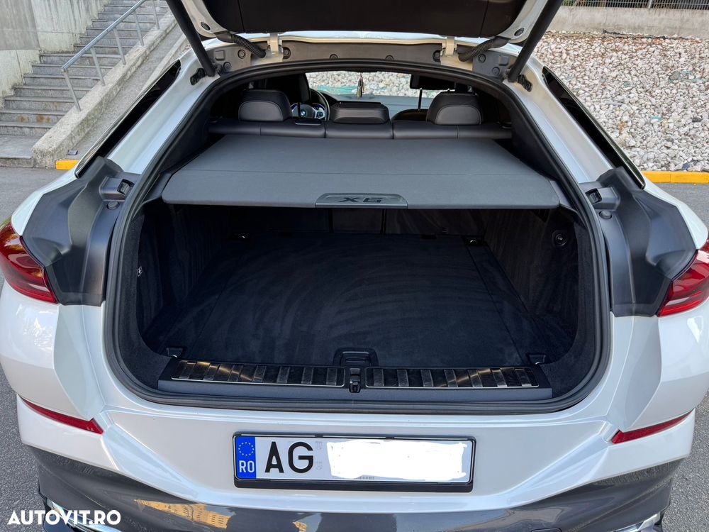 BMW X6 xDrive30d - 11
