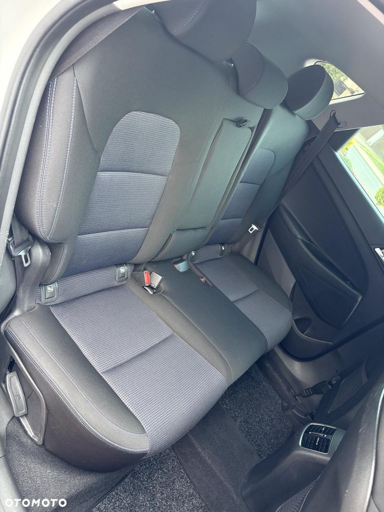 Hyundai Tucson 2.0 CRDi 2WD Trend - 30