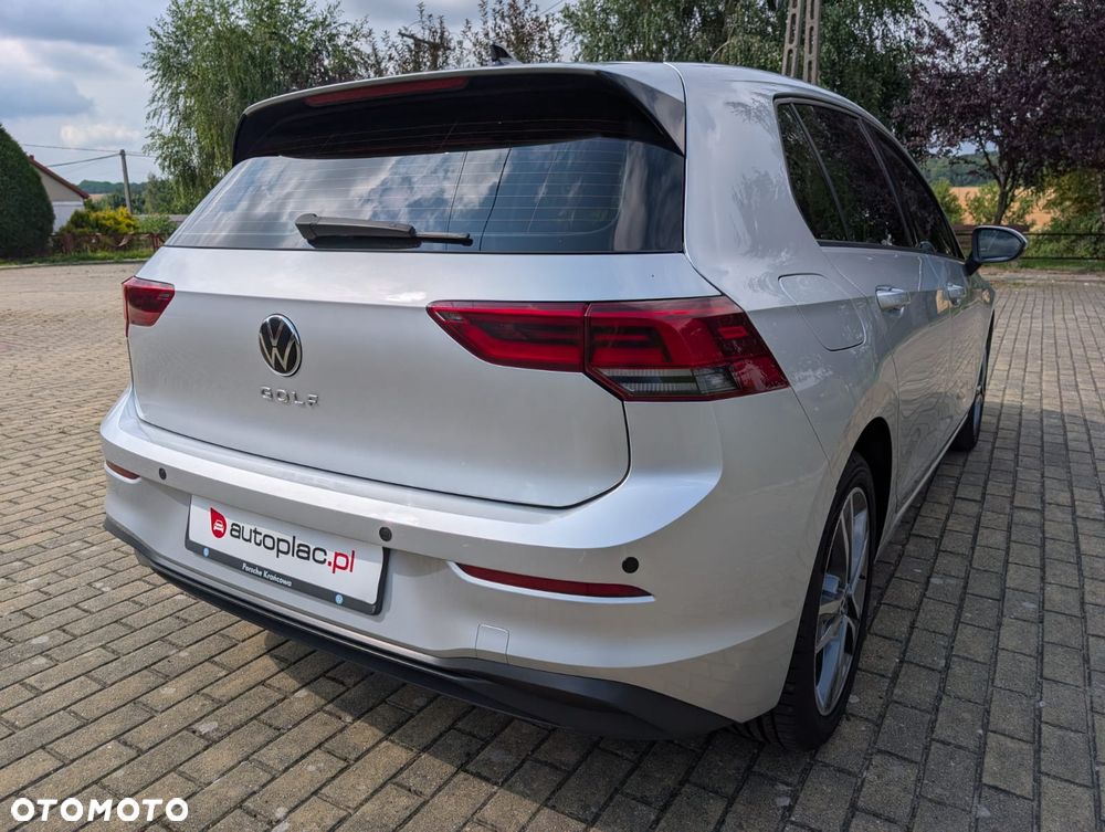 Volkswagen Golf 2.0 TDI Life - 9