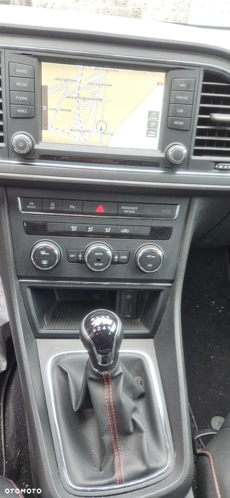 Seat Leon 1.4 TSI Start&Stop FR - 9
