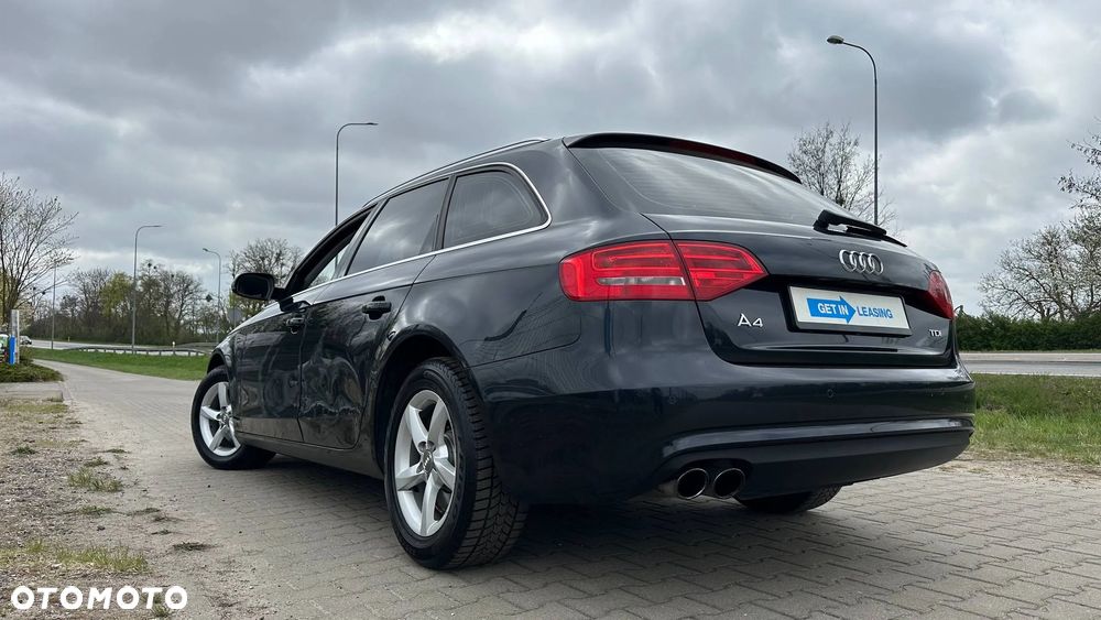 Audi A4 Avant 2.0 TDI DPF clean diesel Attraction - 9