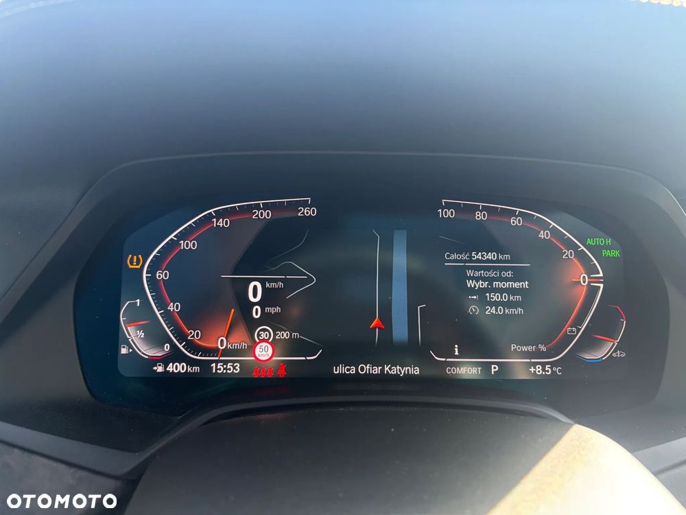 BMW X5 xDrive40i mHEV - 8