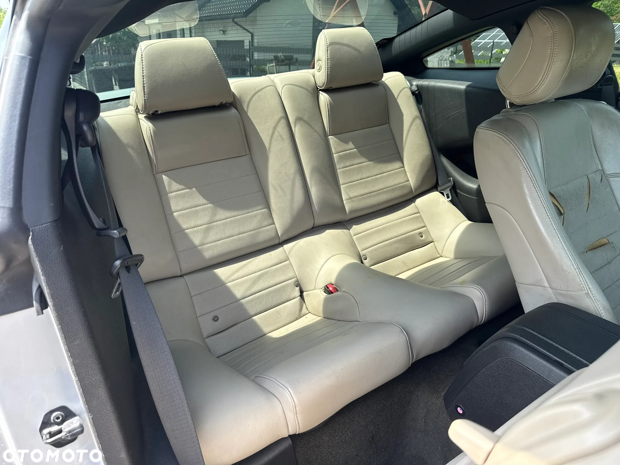 Ford Mustang 3.7 V6 Premium - 24
